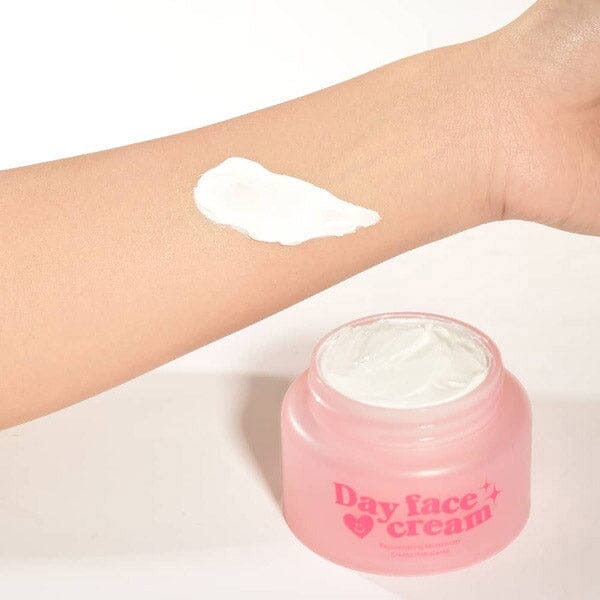 Day Moisturizer (1 unit)
