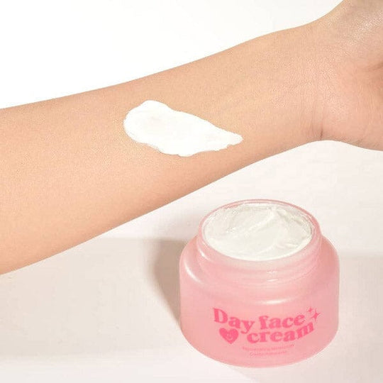 Day Moisturizer (1 unit)