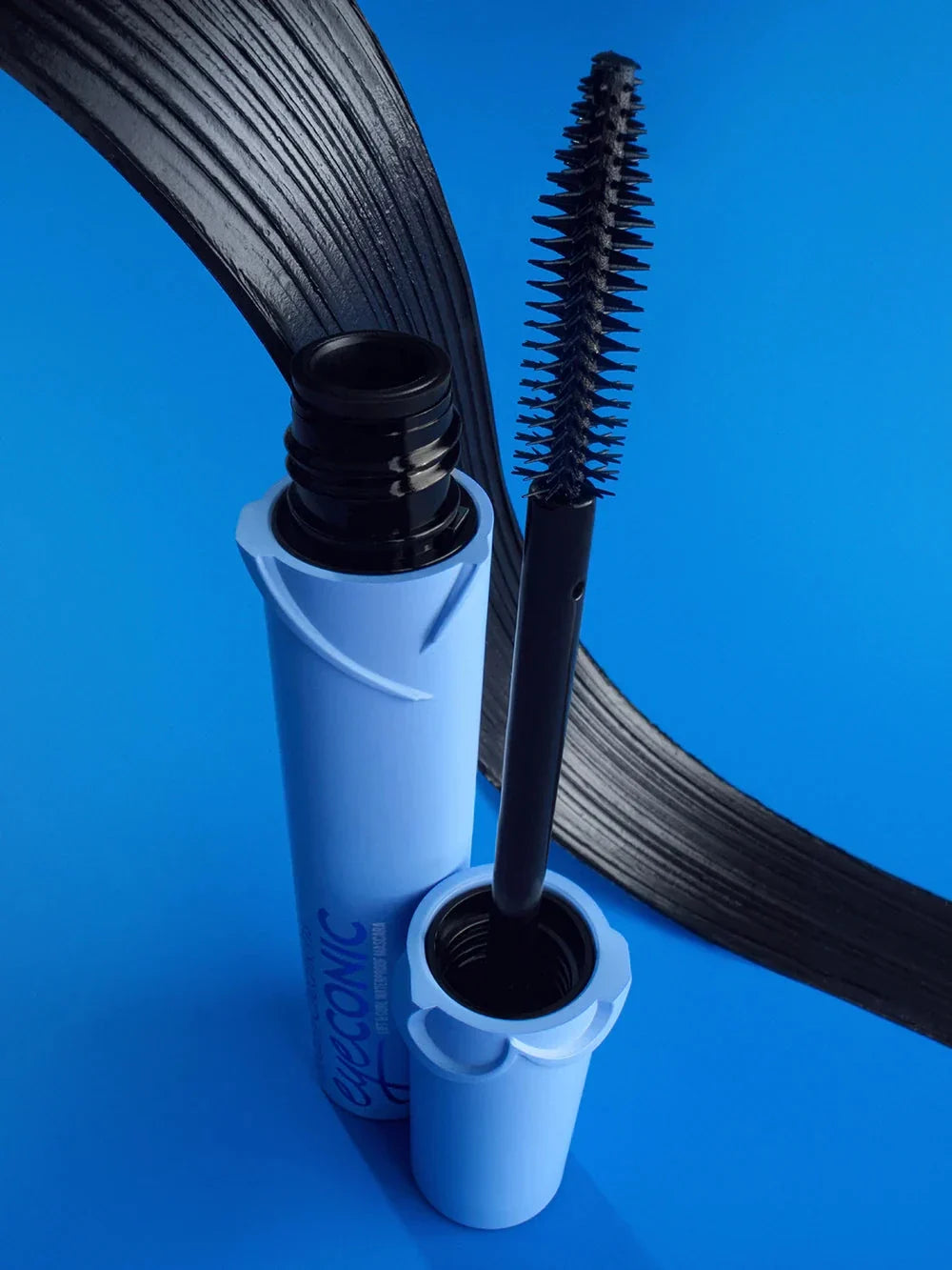 Eyeconic Lift & Curl Mascara With Free Tester (23 units)