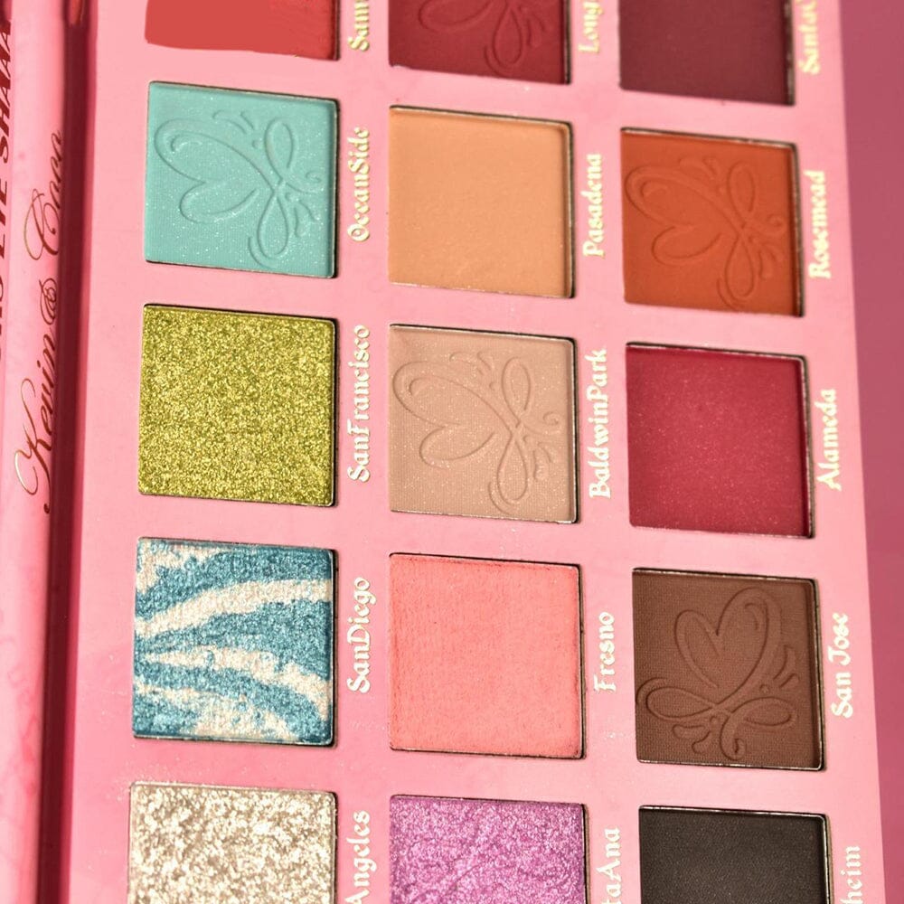 Spotlight City 18-Color Eyeshadow Palette W/ Tester (12 units)